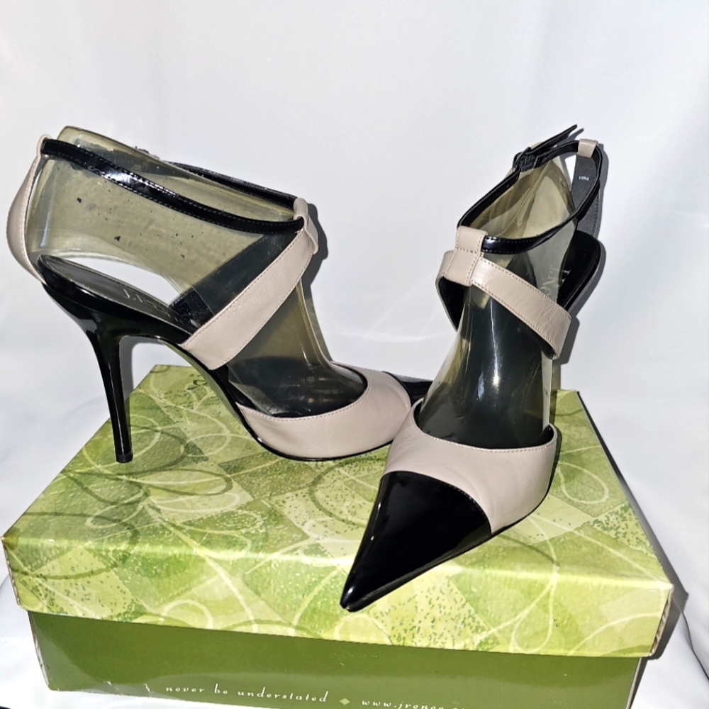 Dressy pump